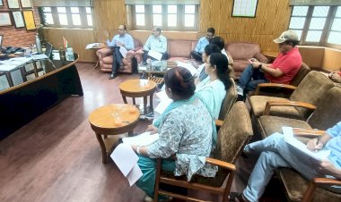 जिला रेड क्रॉस सोसाइटी प्रबंधन समिति की बैठक आयोजित ....