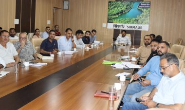 आपदा पश्चात आवश्यकता मुल्यांकन पर एक दिवसीय प्रशिक्षण....... आपदा से हुए नुकसान का डाटा समय पर ऑनलाईन पोर्टल पर अपलोड करें विभाग-मनेश कुमार यादव