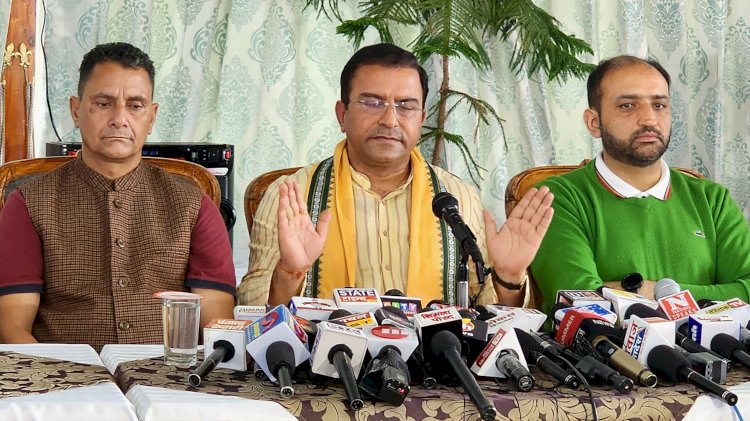 सुक्खू सरकार कुर्सी बचाने और यारी निभाने में प्रदेश को कर रही बर्बाद : कपूर