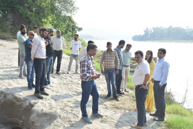 एशियन रिवर राफ्टिंग साइट का निरीक्षण .......