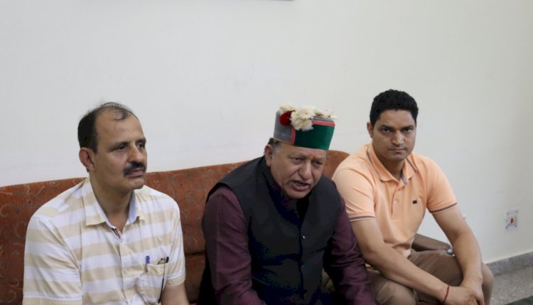 पर्यटन, वन और जल से हिमाचल बनेगा आत्मनिर्भर....केहर सिंह खाची वन संपदा को हुये नुकसान का जायजा लेने नाहन पहुंचे वन विकास निगम के उपाध्यक्ष...