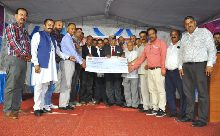 स्व. डा. परमार ने सादा जीवन उच्च विचार को चरितार्थ किया - . शांडिल हिमाचल निर्माता की 117वीं जयंती पर श्रद्धासुमन अर्पित