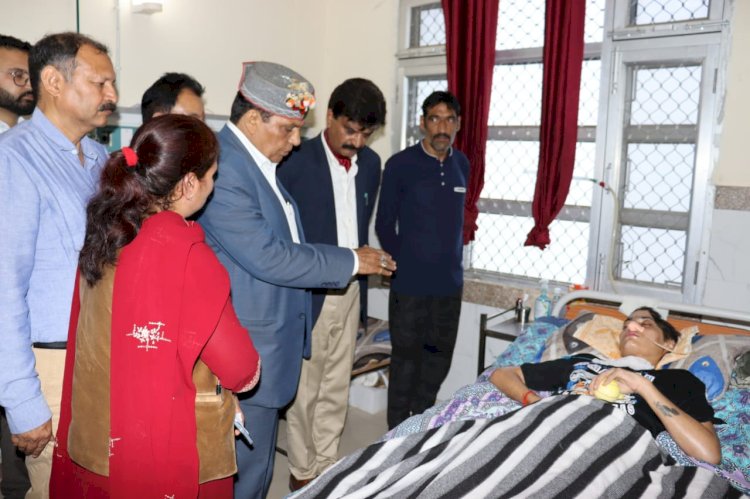 अनुशासन और देशभक्ति की भावना के लिए सभी बच्चों के लिए जरूरी हो एनसीसी....... कर्नल धनीराम शांडिल.......कर्नल धनीराम शांडिल ने सरांहा अस्पताल का किया निरीक्षण.....