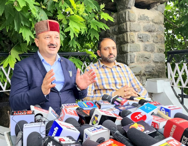 आढ़ती, लदानी, बागबान और सरकार की एक समन्वय बैठक होनी चाहिए.... मंडियों के बाहर खरीदे जा रहा है सेब, मंत्री बताए कौन है वह लोग : बलबीर