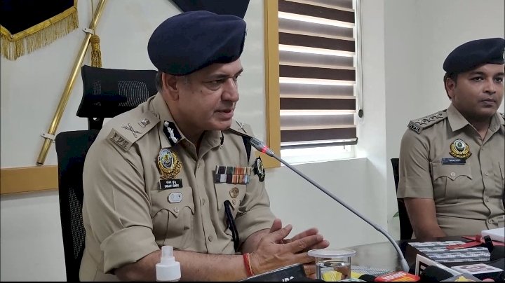 70 हजार से अधिक सैलानियों को समय रहते निकाला......हर आपदा मे मौजूद रही हिमाचल पुलिस,देश के राष्ट्रीय सुरक्षा सलाहकार ने पत्र लिखकर दी शाबाशी...  कुंडू  3 साल में 4000 से अधिक महिलाओं व बच्चों को ढूंढ निकाला,