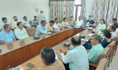 हरोली उत्सव को लेकर एसडीएम हरोली ने अधिकारियों के साथ की बैठक....