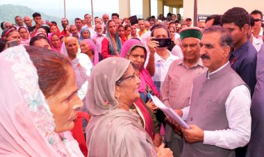 मुख्यमंत्री ने जयसिंहपुर और सुलह विधानसभा क्षेत्र में आपदा प्रभावित गांवों का निरीक्षण किया..........