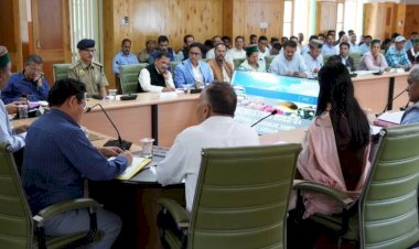 विभिन्न परियोजनाओं के माध्यम से चलाए जा रहे विभिन्न विकासात्मक व जन-कल्याणकारी कार्यों को समय पर करें पूर्ण - जगत सिंह नेगी