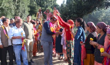 रतोचा से चतरानी सड़क पर लगभग दो करोड़ की लागत के तीन वेली ब्रिज का उद्घाटन .......