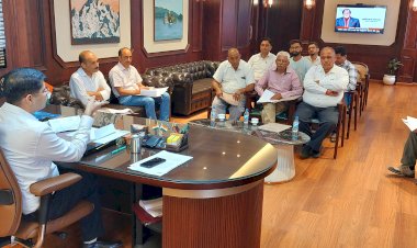 ईवीएम व वीवीपेटस की एफएलसी (फंक्शनलटी जांच) के विषय में बैठक आयोजित......