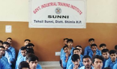 गवर्नमेंट आई. टी. आई. ..... सुन्नी के युवाओं को सशस्त्र बलों और अग्निपथ योजना के बारे मे दी जानकारी.....