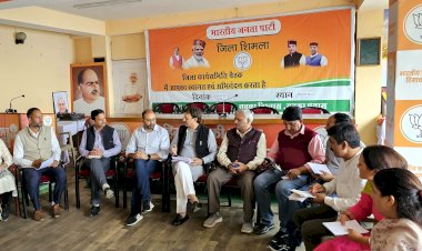 ज्ञानहीन व्यक्ति की तरह बयान दे रही प्रियंका : सिकंदर