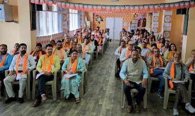 प्रियंका का दौरा सरकार की असफलताओं को छुपाने का प्रयास, आयत शुल्क पर फैला रहे सनसनी : बिंदल