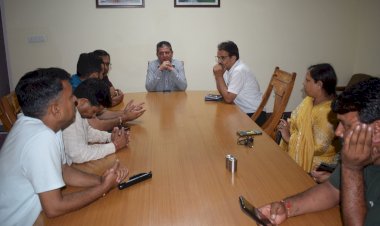 विधायक भुवनेश्वर गौड़ ने कहा...... पत्रकारों की भागीदारी सुनिश्चित करें ....