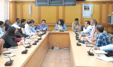 सदन में झूठ बोलकर सरकार ज़मीनी हक़ीक़त को बदल नहीं सकती ......... सड़क पर धरना दे रहे लोग बता रहे हैं, सुक्खू सरकार से जनता का भरोसा उठ गया है: जयराम ठाकुर