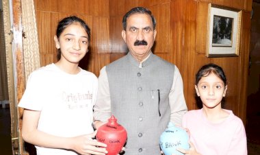 लोरेटो कॉन्वेंट  स्कूल की  छात्राओं ने आपदा राहत कोष में किया अंशदान.....