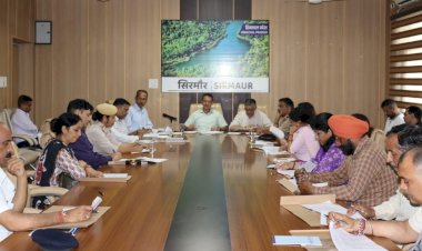 मां बाला सुंदरी आश्विन नवरात्र मेला 15 से 28 अक्तूबर तक .... मेले के आयोजनों से जुड़े विभिन्न प्रबंधों के लिए समीक्षा बैठक हुई आयोजित.....