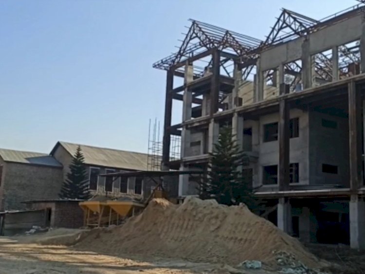 सूबे में निर्माण कार्यों पर सरकार ने 16 सितम्बर तक लगाया प्रतिबंध,आदेशों की अवहेलना करने वालों पर होगा कड़ा एक्शन,मुख्यसचिव ने जारी किए आदेश.......