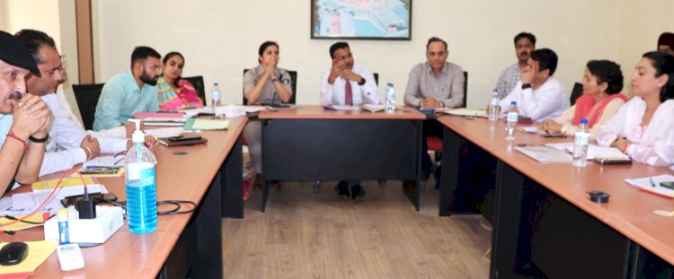 वर्ल्ड कप: धर्मशाला में खिलाड़ियों और दर्शकों को मिलेंगी बेहतर सुविधाएं.......... जिला प्रशासन तथा एचपीसीए के बीच तैयारियों को लेकर बैठक आयोजित........