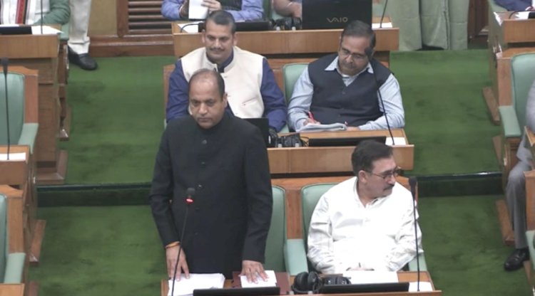 स्टांप ड्यूटी बढ़ाने के विरोध में बीजेपी ने सदन से किया वाकआउट....... हर चीज के दाम बढ़ाकर आपदा में प्रभावितों को दोहरे जोखिम दे रही है सरकार