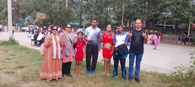 चंबा की 2 छात्राओं ने राज्य स्तरीय कुश्ती प्रतियोगिता में जीता स्वर्ण पदक....... राष्ट्रीय कुश्ती प्रतियोगिता के लिए भी हुआ चयन......