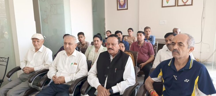 जनता को बड़ा तोहफा घरेलू गैस सिलेंडर के दामों में कटौती : विनय कुमार गुप्ता