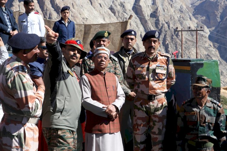 राज्यपाल ने किया शिपकिला सैन्य पोस्ट का दौरा,,,,,,, देश का सुरक्षा चक्र हैं हमारे जवान: - शुक्ल