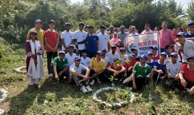 जवाहर नवोदय विद्यालय डूंगरी के समस्त विद्यार्थियों ने 'स्वच्छता के लिए  सफाई अभियान में भाग लिया....