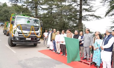 मुख्यमंत्री ने गांधी जयंती पर नगर निगम शिमला को दिए चार गारबेज कॉम्पेक्टर्स