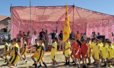 खेल के मैदान में बच्चों में विकसित होते हैं कई गुण: इंद्र दत्त लखनपाल