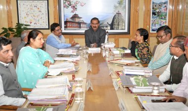 मुख्यमंत्री ने निगम को आपदा प्रभावित परिवारों को निःशुल्क एलपीजी कनेक्शन और राशन उपलब्ध करवाने के दिए निर्देश