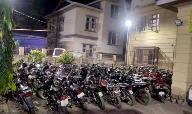 पांवटा में पुलिस का बाइकर्स पर कसा शिकंजा, 250 की चैकिंग, 60 लिए कब्जे में