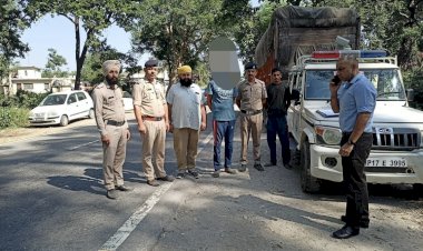 केले से लदे ट्रक की पुलिस ने की जांच.... 1.317 कि.ग्रा.भूक्की बरामद....