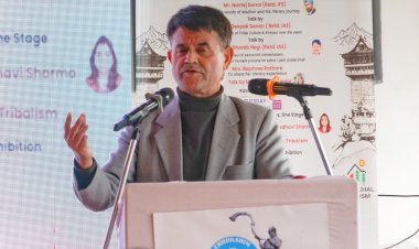 जनजातीय साहित्य महोत्सव के दूसरे दिन विभिन्न साहित्यकारों ने साहित्य, इतिहास एवम संस्कृति बारे दी विस्तृत जानकारी