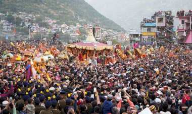 राज्यपाल ने किया अंतरराष्ट्रीय कुल्लू दशहरे का शुभारम्भ