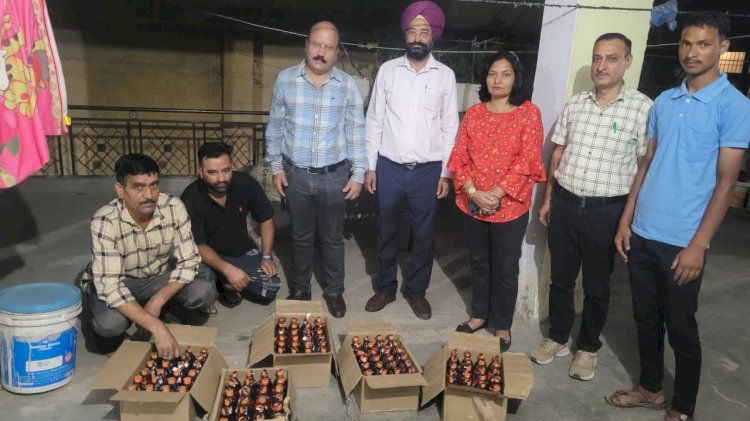 250 बल्क लीटर शराब जब्त........ चार करोड़ से अधिक कीमत के चांदी के आभूषण पकडे़....