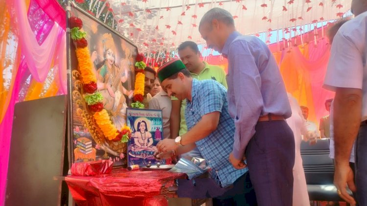 हारचक्कियां क्षेत्र में 3 करोड़ 35 लाख की पेयजल योजना होगी तैयार... परगोड़ा में शाहपुर के विधायक ने सुनीं जनसमस्याएं