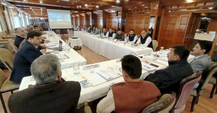बस किराया में नहीं होगी कोई भी बढ़ोतरी - मुकेश अग्निहोत्री