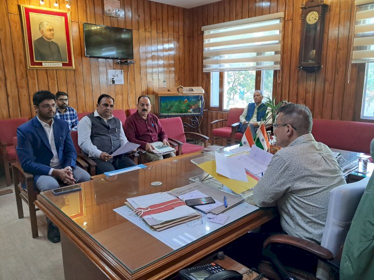 प्रधानमंत्री उज्जवला योजना का लाभ उठायें पात्र महिलायें -सुमित खिमटा