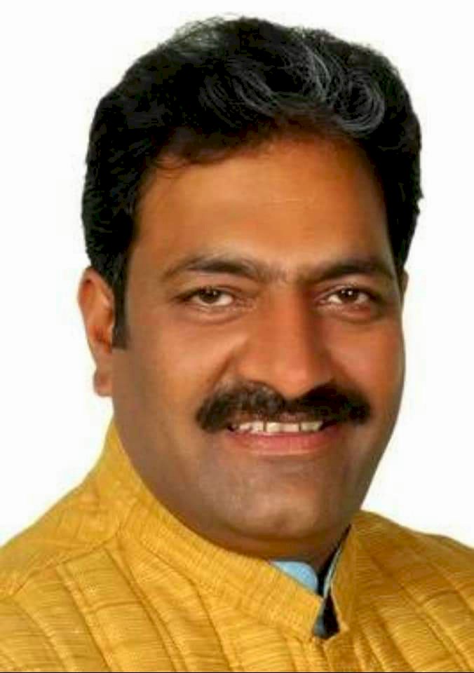 मुख्यमंत्री बयानबीर.....मंडी से किया भेद भाव - अजय राणा