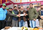 सुंडली ग्रामवासियों ने शिक्षा मंत्री को मुख्यमंत्री राहत कोष के लिए भेंट की 31 हजार की राशि