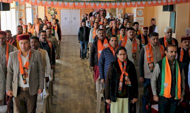 अनुसूचित जाति मोर्चा ने लोक सभा चुनावों के लिए कसी कमर  पीएम मोदी की केंद्र सरकार में वंचितों की सेवा सर्वोपरि माना : जयराम