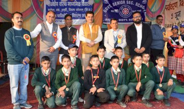 भविष्योन्मुखी शिक्षा प्रदान करने की दिशा में कार्यरत प्रदेश सरकार - संजय अवस्थी