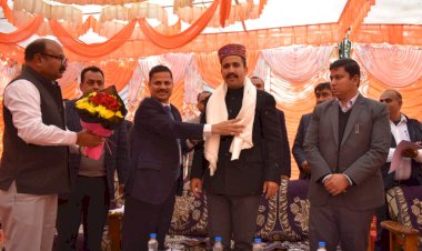 विक्रमादित्य सिंह ने सुन्नी बांध परियोजना से प्रभावित पंचायतों की जन सुनवाई में की शिरकत