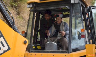 विधानसभा अध्यक्ष ने किया गगाहर से गांव पखरोदू संपर्क मार्ग का शिलान्यास