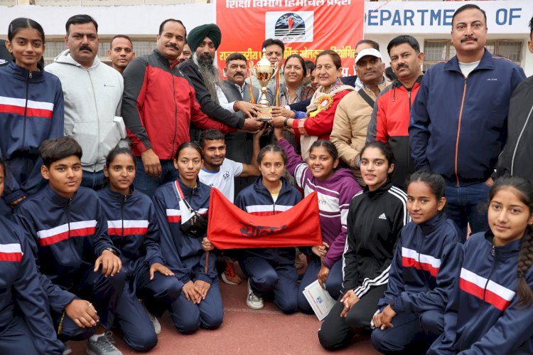 अंडर-19 राज्य स्तरीय प्रतियोगिता में कांगड़ा जिला बना चैंपियन..... छात्र वर्ग में हमीरपुर तथा छात्रा वर्ग में सोलन रहा उपविजेता