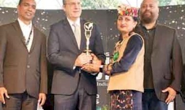 फ्लोरीक्लचर में बेहतर कार्य के लिए मीना चंदेल को राष्ट्रीय पुरस्कार