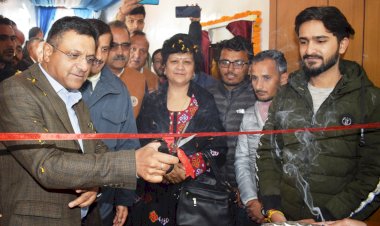 न्यायमूर्ति अजय मोहन गोयल ने किया लाईब्रेरी बुक हब  का लोकार्पण