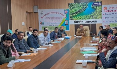 डीसी ने दिए नाहन में फरवरी तक एआरटी केन्द्र शुरू करनेे के आदेश