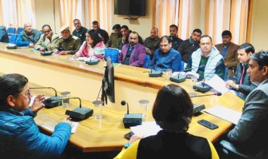 डीसी ने की उपराष्ट्रपति के दौरे की तैयारियों की समीक्षा